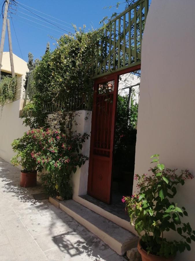 "Eirini" Traditional House Creta Archanes, Αρχάνες Σπίτι Exterior foto